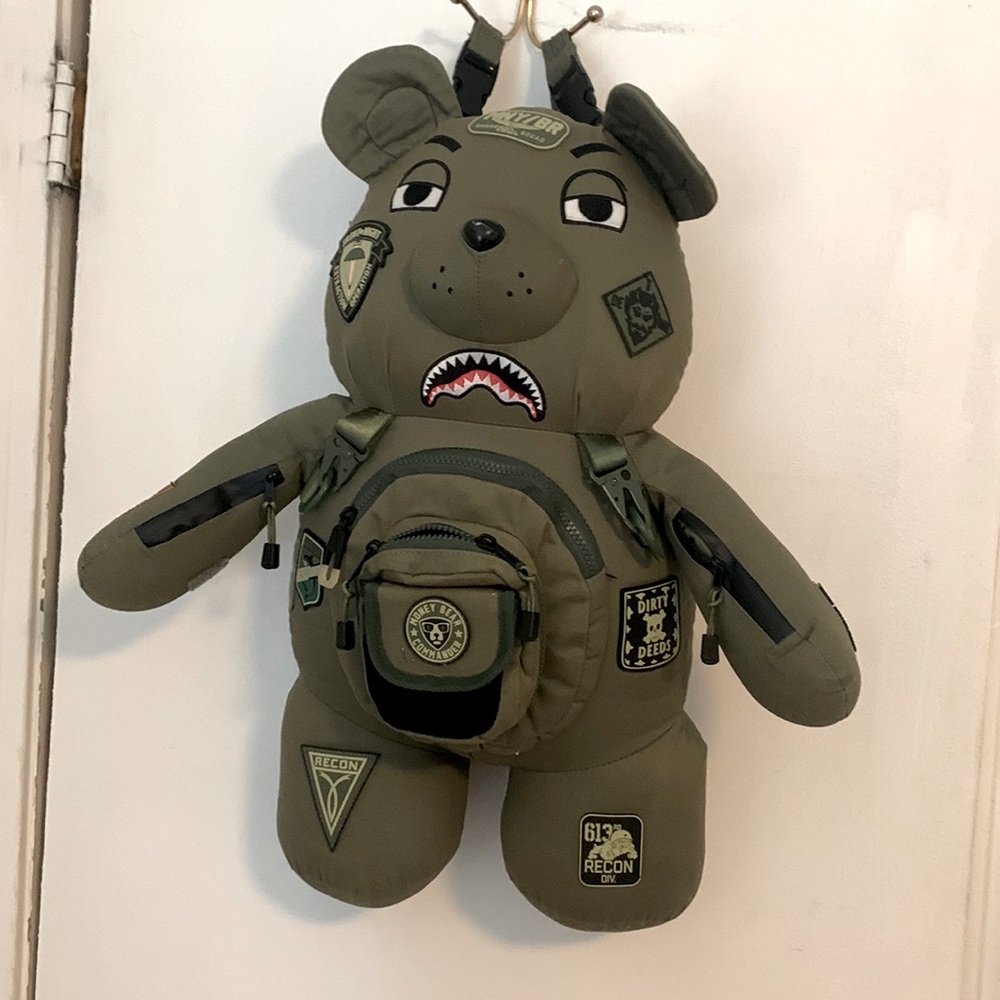 Spray ground Special OPS Throttle Money bear book bag,limited edition,like new.